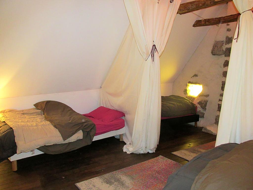 Domaine De La Jordanne - B&B Saint-Cirgues-de-Jordanne Kamer foto